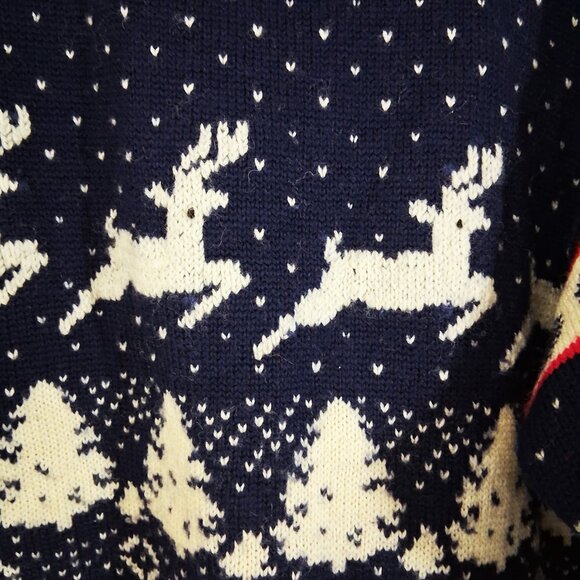 Not Ugly Christmas Sweater DEAN'S OF SCOTLAND Wool Mock Turtleneck Navy Large - Picture 4 of 9